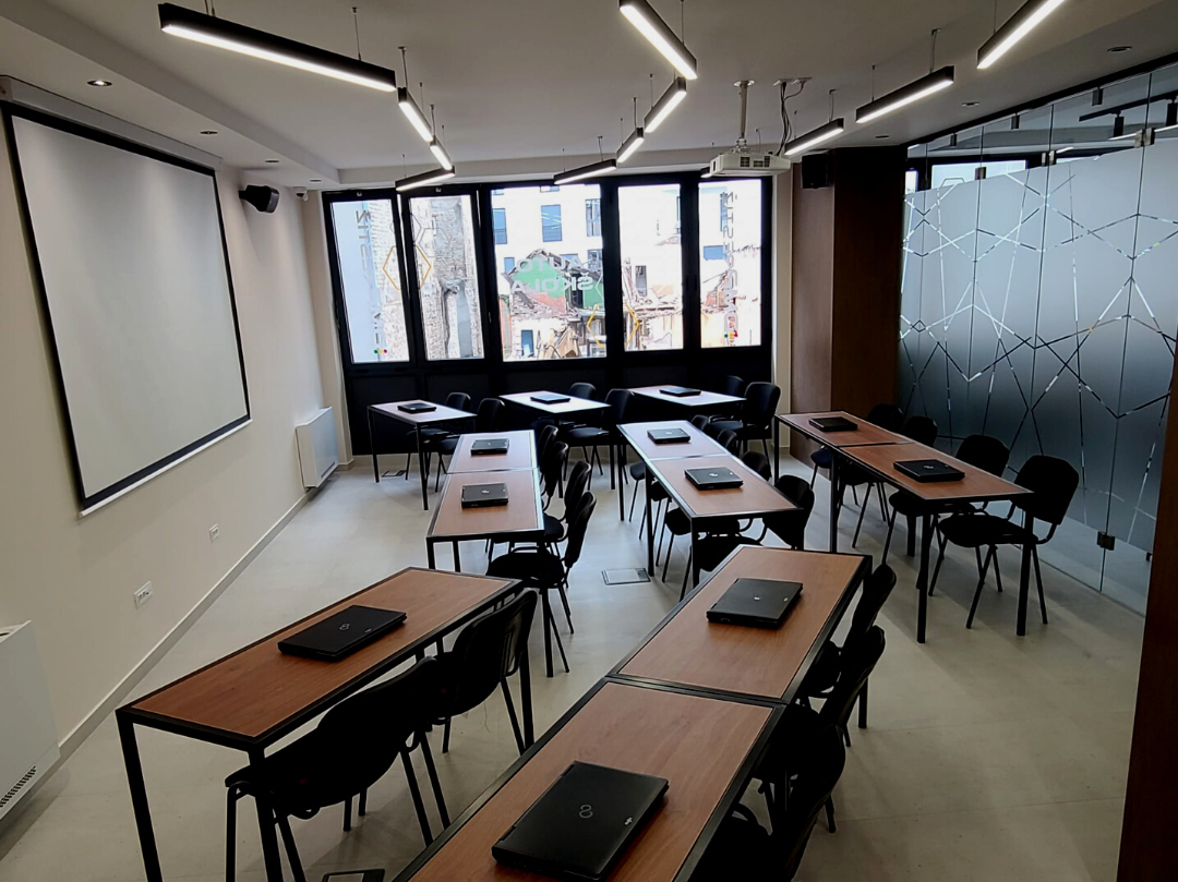 DM Prestiz’s classroom (2021 - before we started working together)